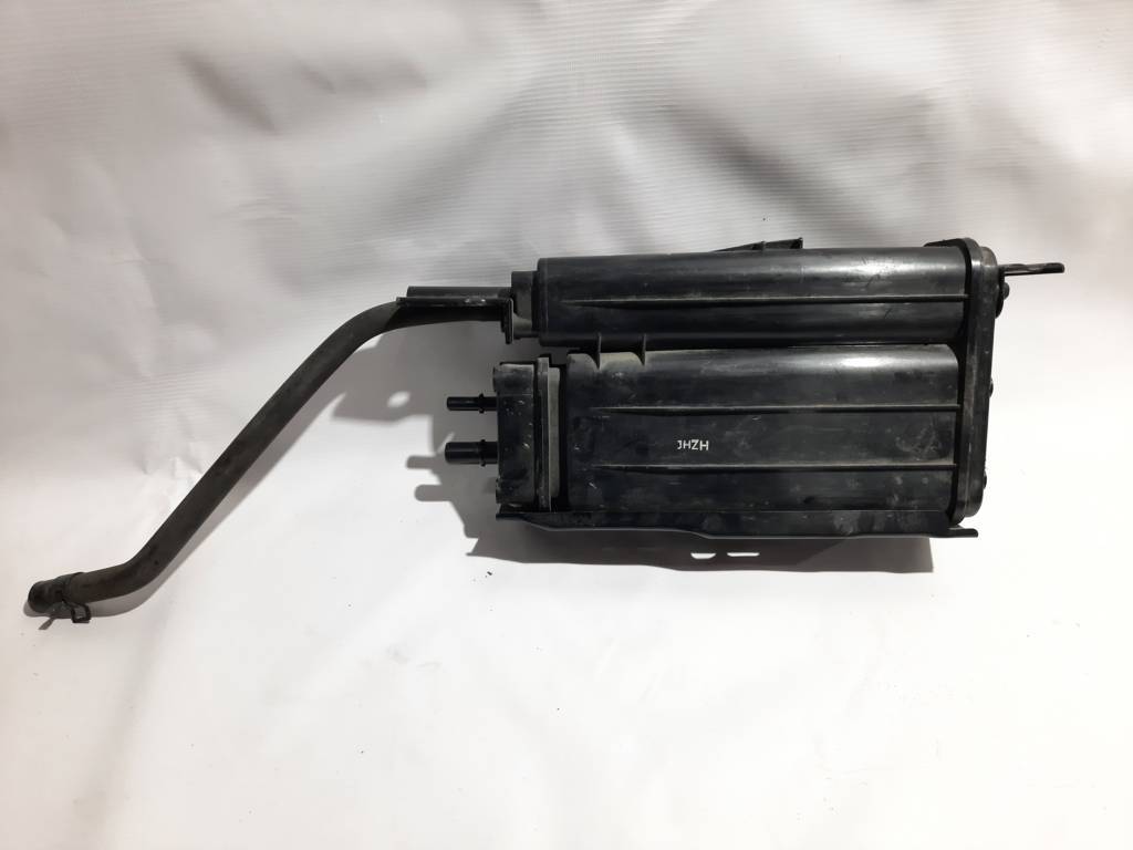 Cadenza Вугільний фільтр рециркуляції парів бензину Kia CADENZA 2014-2016 314013V500 Kia CADENZA 3 Cadenza Вугільний фільтр рециркуляції парів бензину Kia CADENZA 2014-2016 314013V500 Kia CADENZA 3