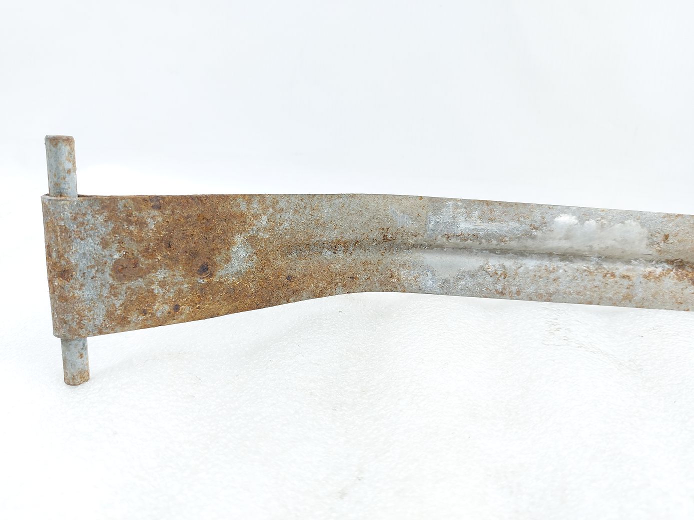 Regal Хомут топливного бака правый Buick Regal 2011-2016 13238487 Buick Regal 3