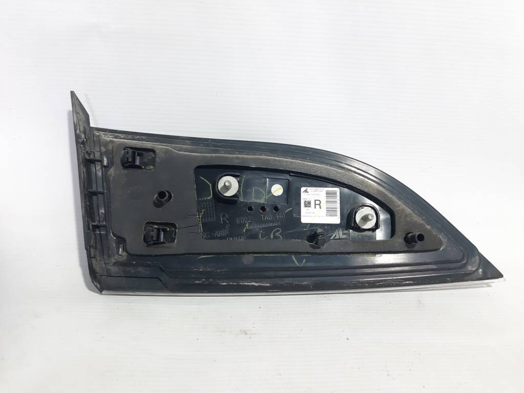 Volt Ліхтар кришки багажника правий Chevrolet Volt 2011-2015 23170360 Chevrolet Volt 10 Volt Ліхтар кришки багажника правий Chevrolet Volt 2011-2015 23170360 Chevrolet Volt 10