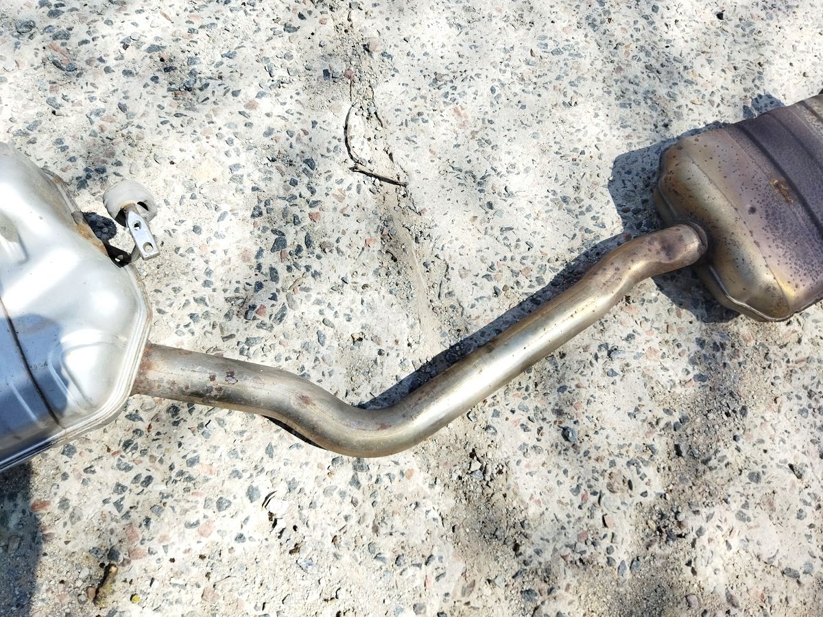 A4 Вихлопна труба (задня частина) Audi A4 2013-2016 8K0253409BE Audi A4 3