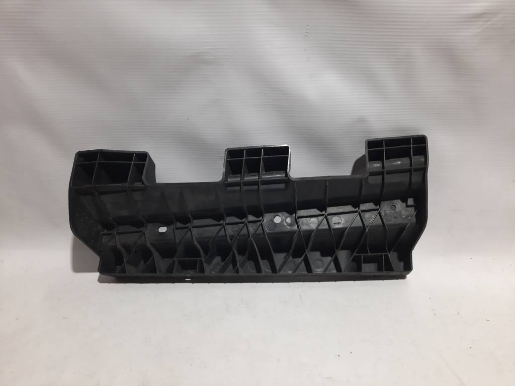 Cadenza Кріплення заднього бампера нижнє ліве Kia CADENZA 2014-2016 86651-3R500 Kia CADENZA 4