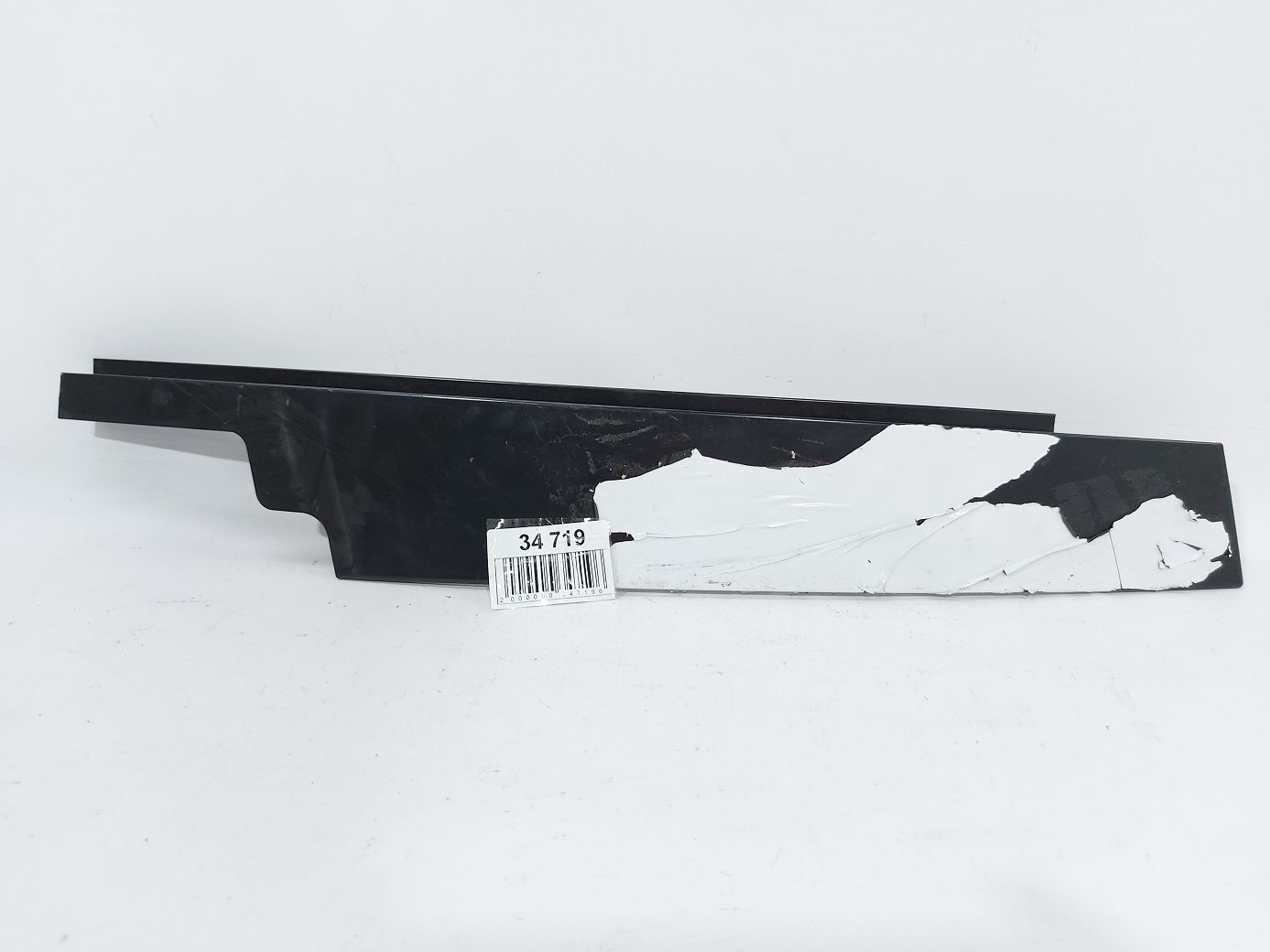 Cruze Молдинг двері передньої лівої зовнішній Chevrolet Cruze 2012-2016 95090575 Chevrolet Cruze 5