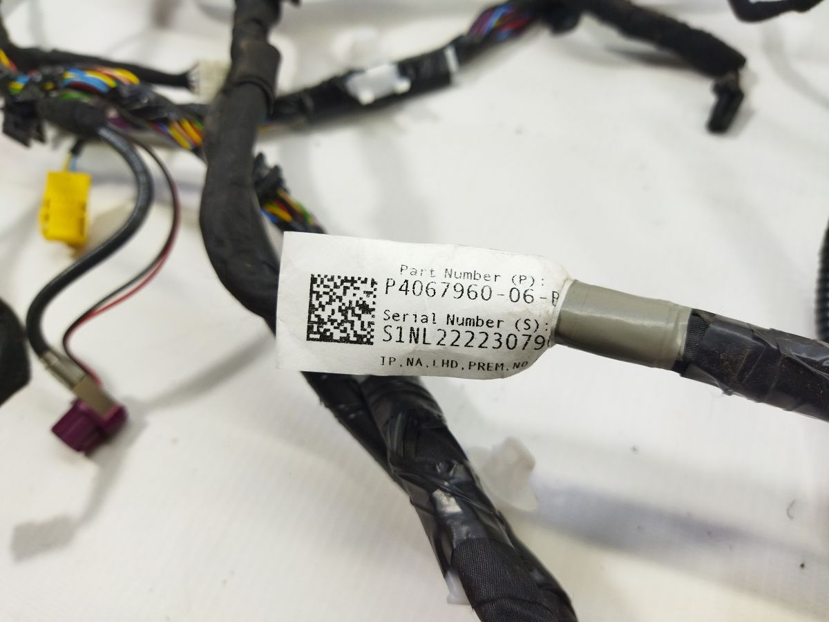 Model 3 Проводка торпеды Tesla Model 3 2020-2024 406796006B Tesla Model 3 5