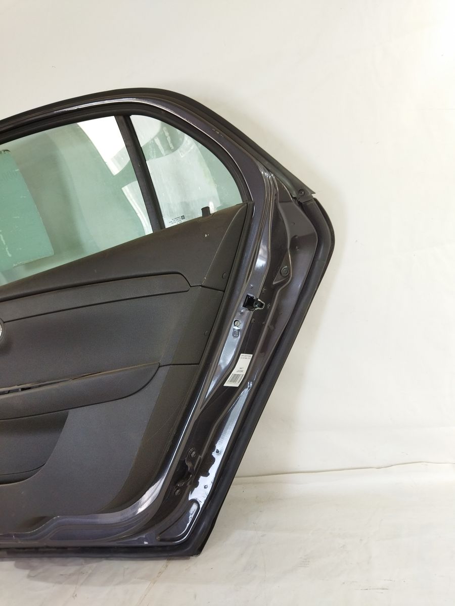Malibu Двері задні праві Chevrolet Malibu 2008-2012 15894777 Chevrolet Malibu 16