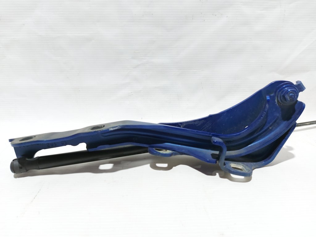 200 limited Петля капота права Chrysler 200 Limited 2015-2017 68143718AA Chrysler 200 Limited 11