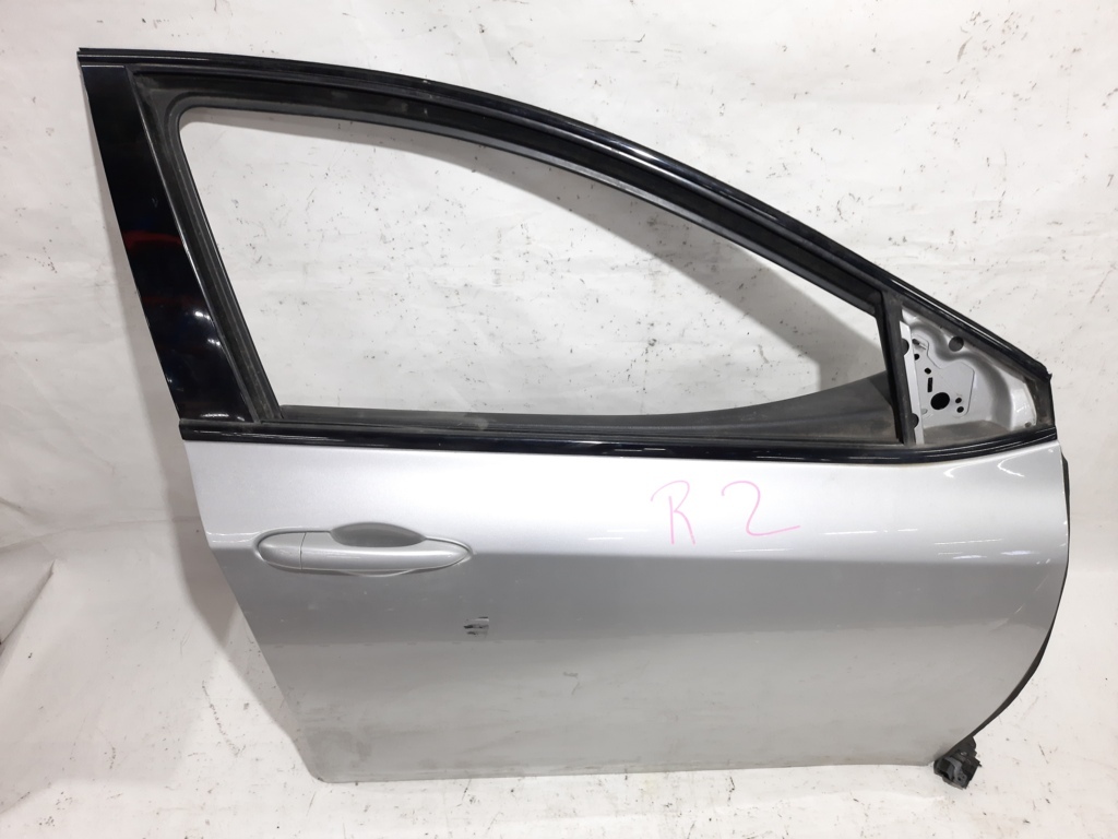 Dart Дверь передняя правая Dodge Dart 2013-2019 68158724AD Dodge Dart 18