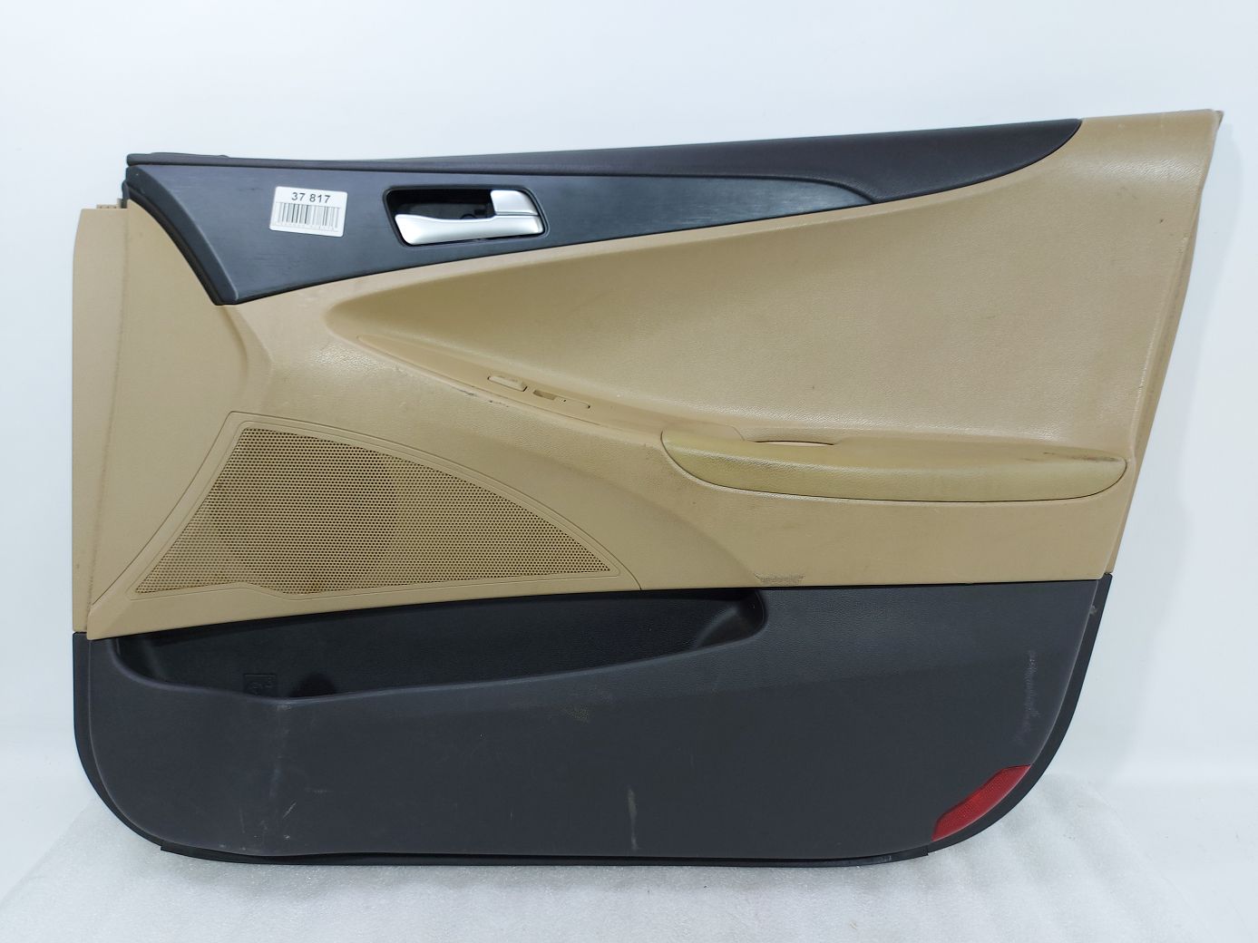 Sonata. Карта двери передней правой (беж. с кож. подлокотником) Hyundai Sonata 2011-2014 823023Q040YDA Hyundai Sonata
