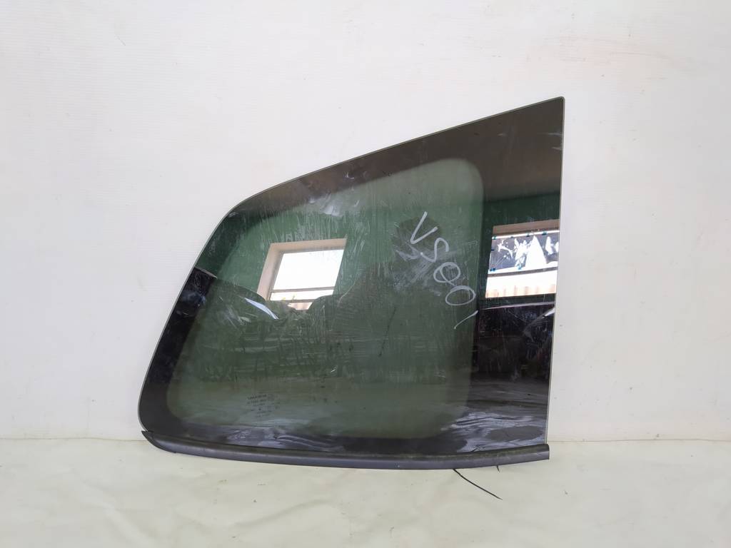 Forester Форточка задніх дверей правої Subaru Forester 2014-2016 61012SG101 Subaru Forester 4