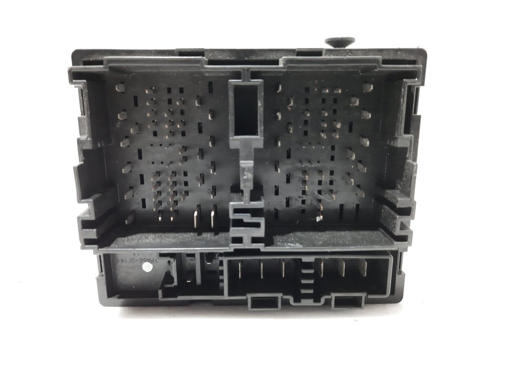 Journey Блок предохранителей Dodge Journey 2012-2018 68068355AH Dodge Journey 6