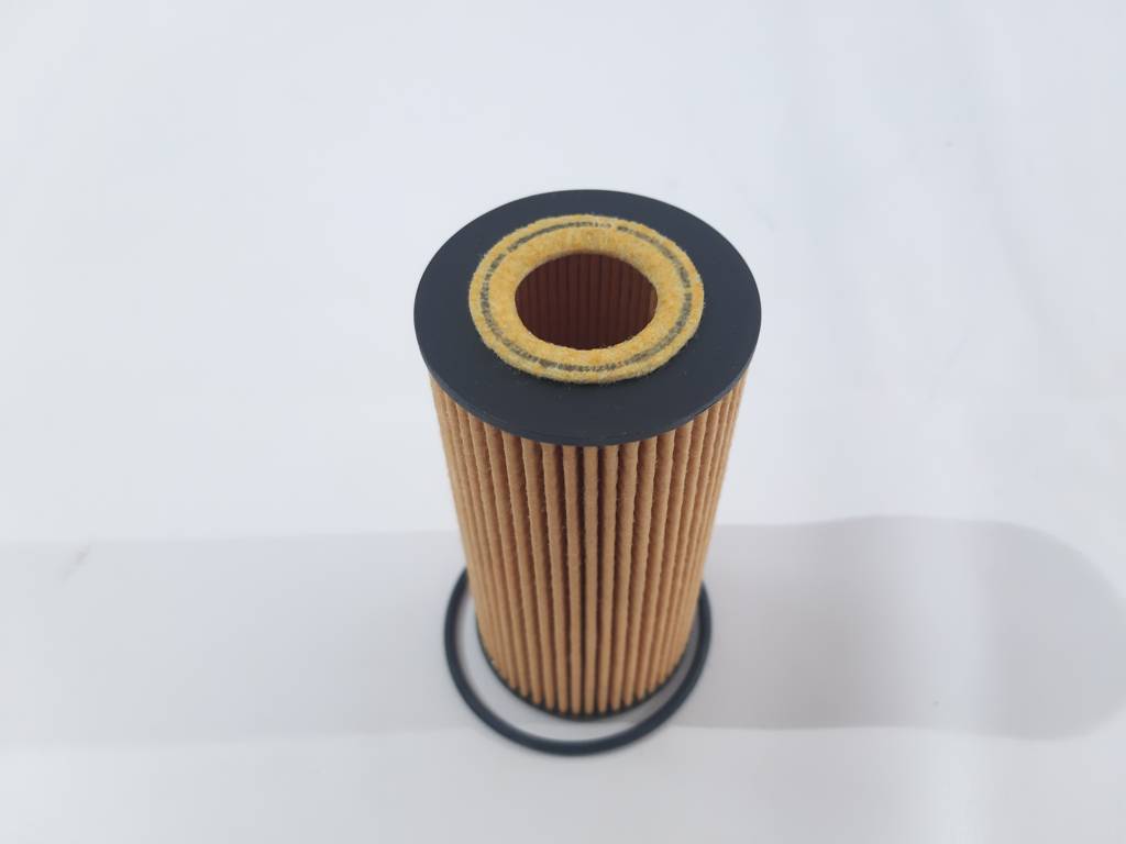 Optima Масляний фільтр двигуна Audi A4 2007-2015  06L115562 Audi A4 2