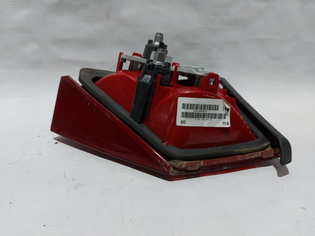 Passat s Фонарь крышки багажника левый Volkswagen Passat S 2012-2015 561945093C Volkswagen Passat S 5