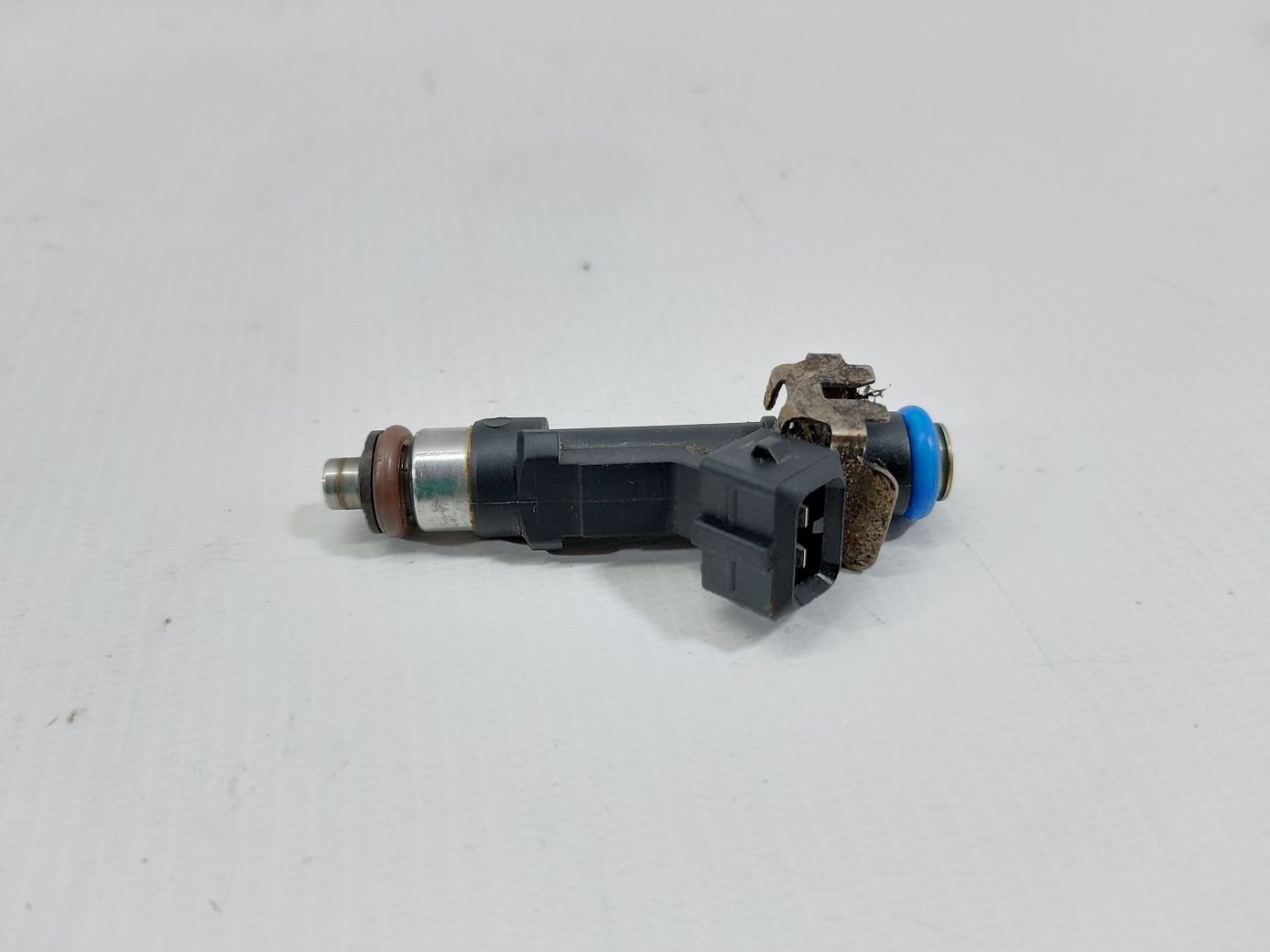 Trax. Форсунка топливная Chevrolet Trax 2015-2021 55565970 Chevrolet Trax Trax. Форсунка топливная Chevrolet Trax 2015-2021 55565970 Chevrolet Trax