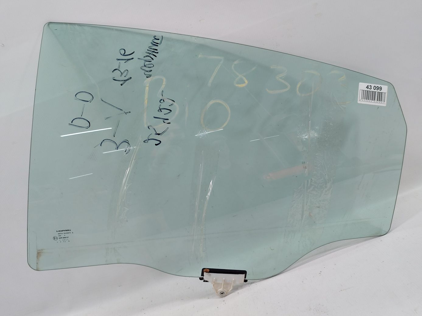 Dart. Стекло двери задней левой Dodge Dart 2013-2016 68082405AB Dodge Dart Dart. Стекло двери задней левой Dodge Dart 2013-2016 68082405AB Dodge Dart