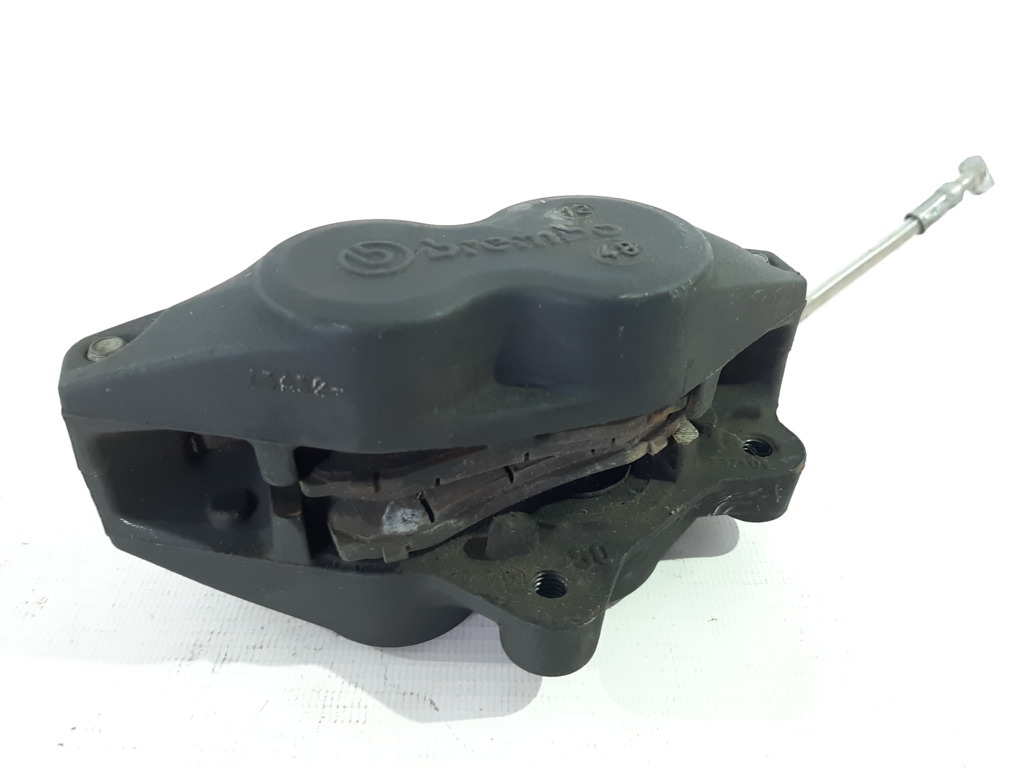 R 1200 r Супорт передній лівий BMW R1200 R 2011-2014 34117722517 BMW R1200 R 4