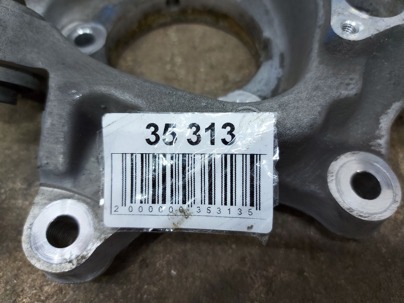 Ats Поворотный кулак задний правый Cadillac ATS 2013-2018 23118094 Cadillac ATS 9