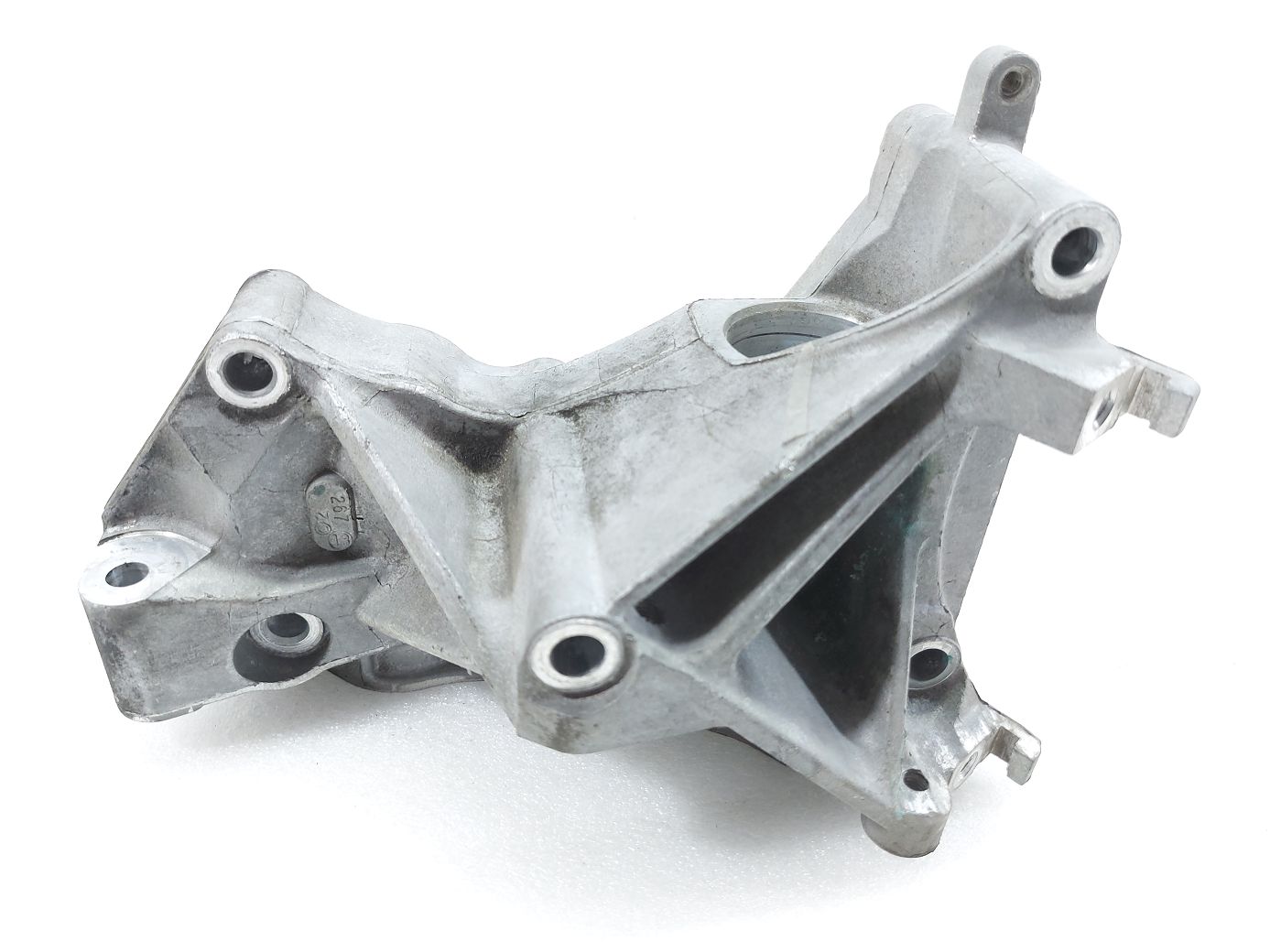 Accord Кронштейн помпи Honda Accord 2013-2019 194105A2A00 Honda Accord 2 Accord Кронштейн помпи Honda Accord 2013-2019 194105A2A00 Honda Accord 2