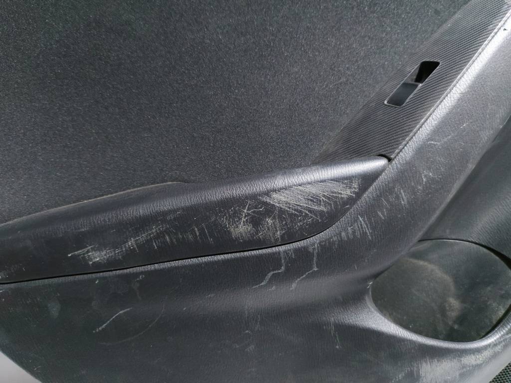 3 Карта дверей задньої лівої Mazda 3 2014-2016 BJS768550E02 Mazda 3 2