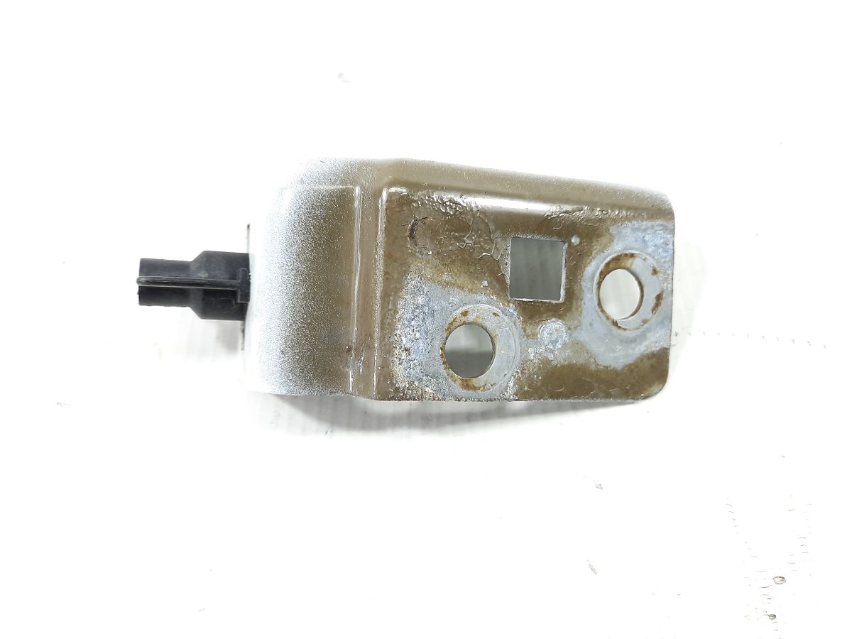 Regal. Кронштейн фари внутрішній правий нижній Buick Regal 2011-2017 13237561 Buick Regal Regal. Кронштейн фари внутрішній правий нижній Buick Regal 2011-2017 13237561 Buick Regal