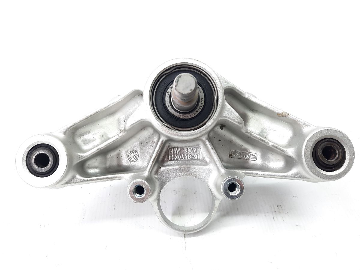 R 1200 Перемичка вилки верхня BMW R 1200 2014 31428555849 BMW R 1200 4