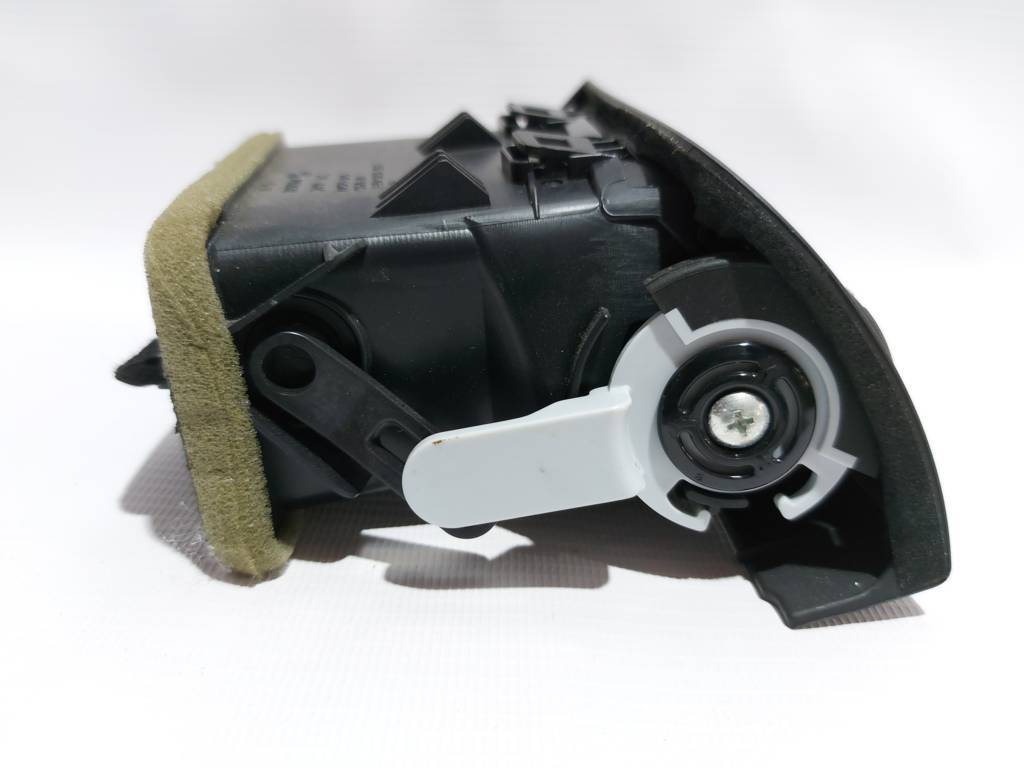 Tsx Решётка воздуховода торпеды правая Acura TSX 2009-2014 77610TL0G01ZB Acura TSX 4