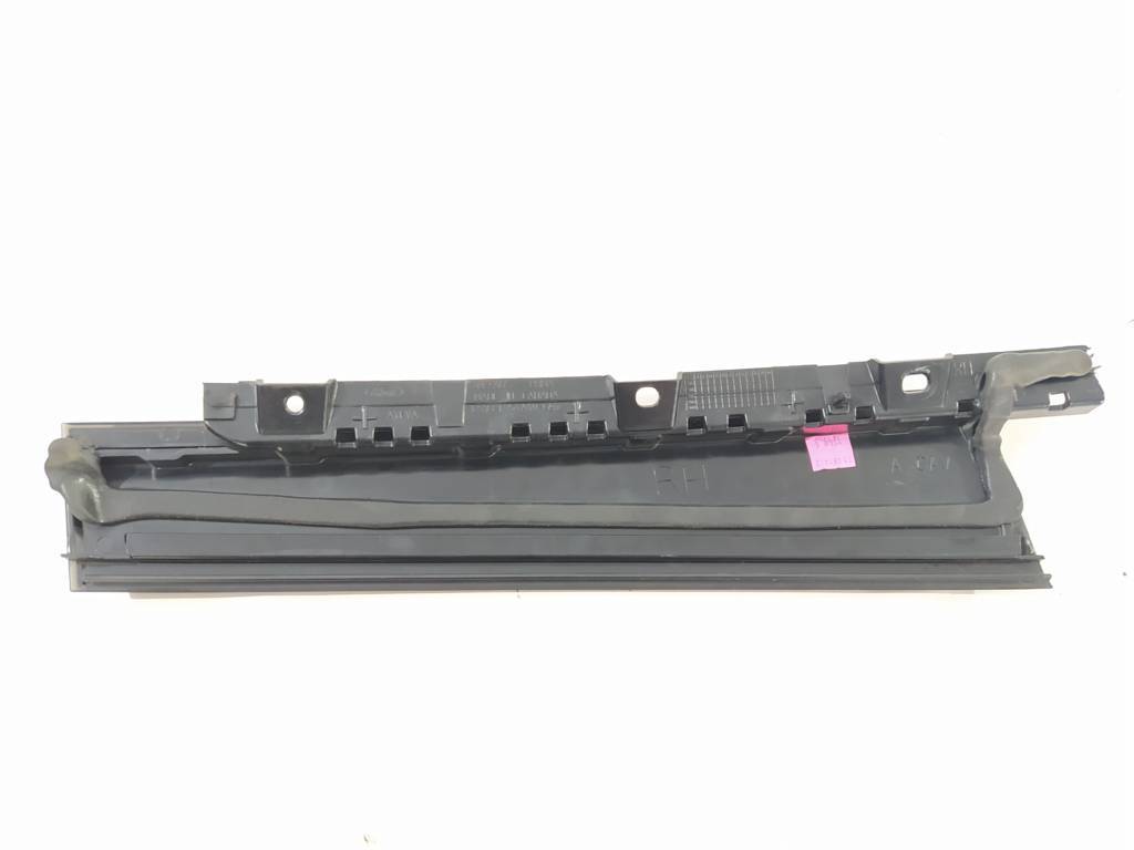 Fusion Молдинг арки двері задньої правої зовнішній Ford Fusion 2013-2020 ES7Z54255A34CA Ford Fusion 8