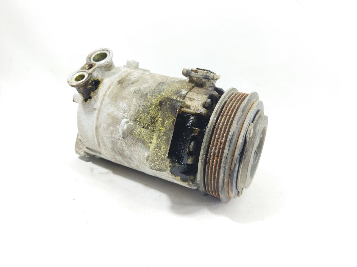 Regal Компресор кондиціонера Buick Regal 2014-2017 84441491 Buick Regal 3