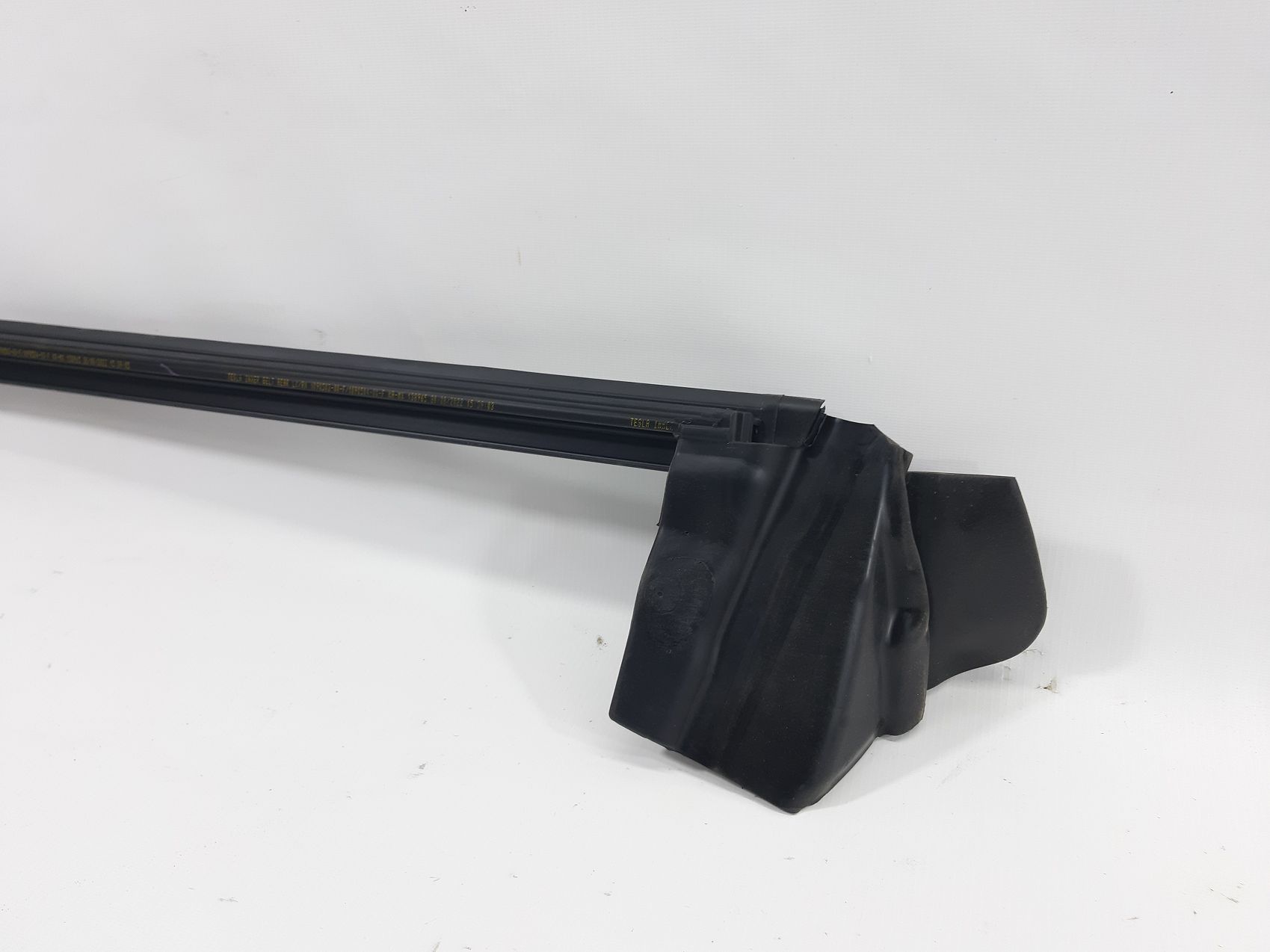 Model 3 Уплотнитель стекла двери задней правой Tesla Model 3 2020-2023 109050400F Tesla Model 3 3