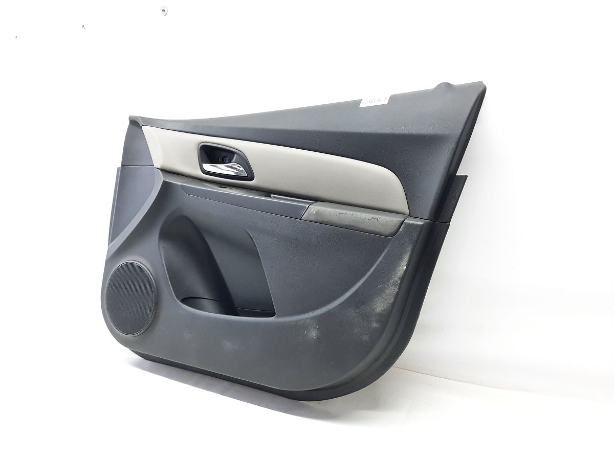 Cruze Карта двери передней правой (черная) кожа Chevrolet Cruze 2011-2014 95319536 Chevrolet Cruze 2