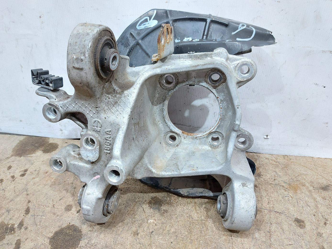 200 limited Поворотний кулак задній правий Chrysler 200 Limited 2015-2017 68200070AD Chrysler 200 Limited 22