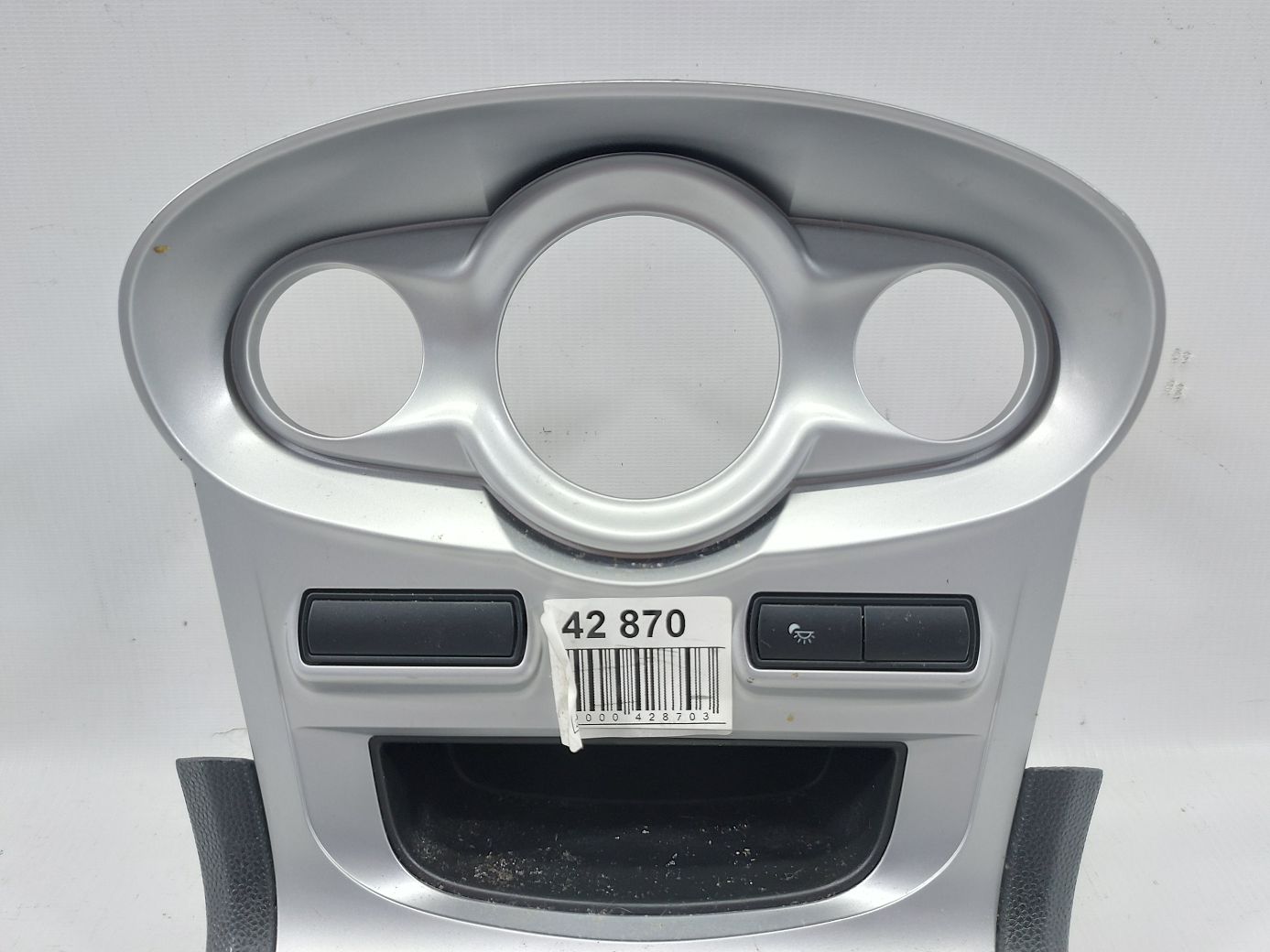 Fiesta Накладка кнопок керування клімат-контролем Ford Fiesta 2014-2019 D2BZ9904644BA Ford Fiesta 3