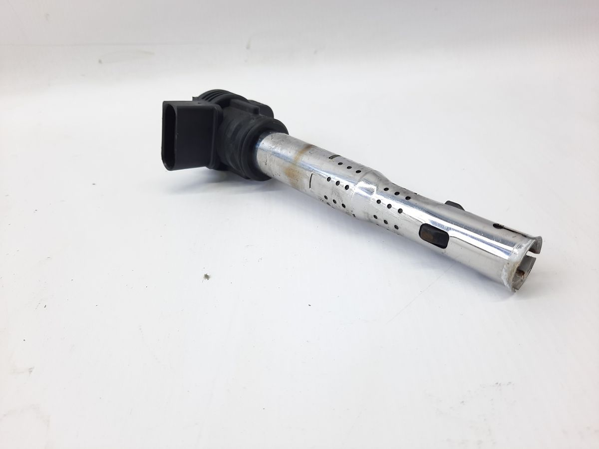 Passat cc Котушка запалювання Volkswagen Passat CC 2005-2018 07K905715G Volkswagen Passat CC 18