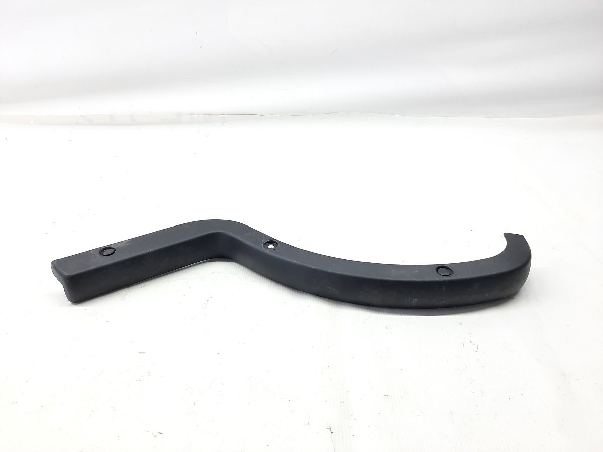 Charger Накладка петли крышки багажника правая Dodge Charger 2011-2021 1KL47DX9AC Dodge Charger 3