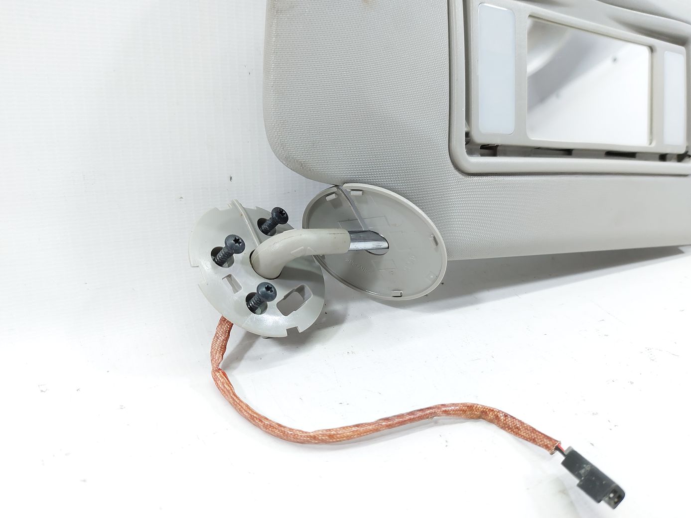 Regal Козирок сонцезахисний правий Buick Regal 2011-2017 22800052 Buick Regal 2 Regal Козирок сонцезахисний правий Buick Regal 2011-2017 22800052 Buick Regal 2