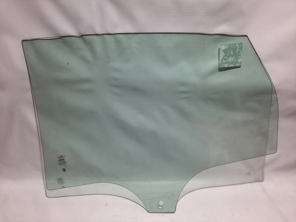 Focus Стекло двери задней правой Ford Focus 2012-2018 CP9Z5825712A Ford Focus 6