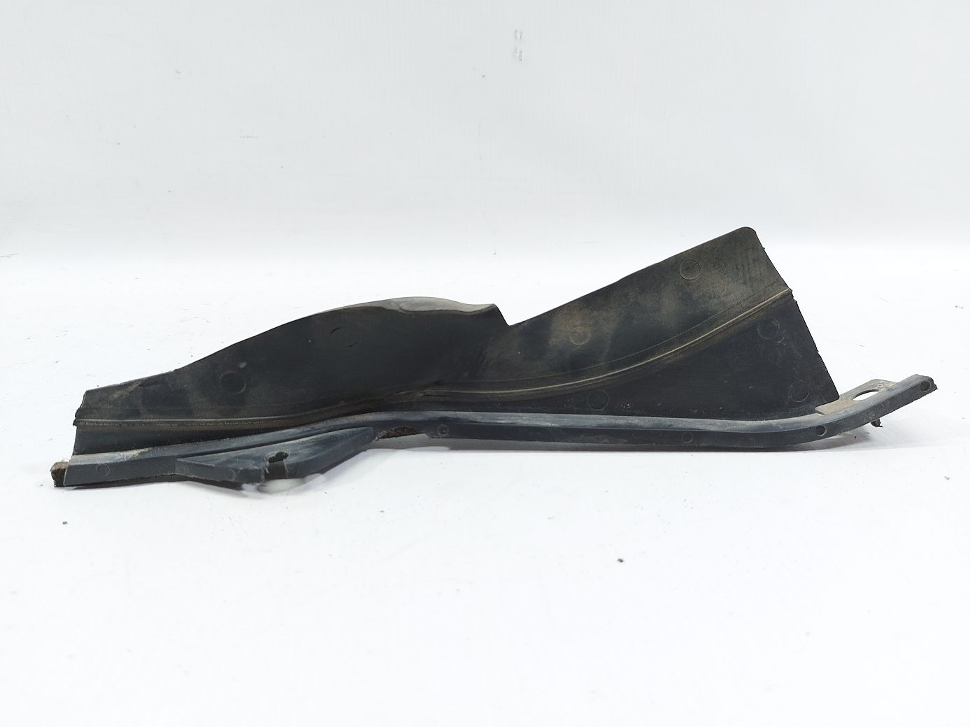 Regal. Накладка водостоку збоку права Buick Regal 2011-2017 13249993 Buick Regal Regal. Накладка водостоку збоку права Buick Regal 2011-2017 13249993 Buick Regal