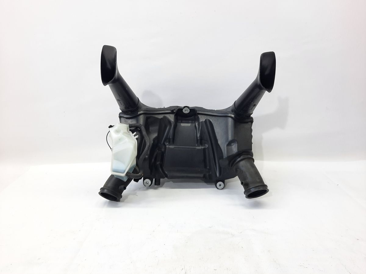 R 1200 Корпус воздушного фильтра BMW R 1200 2014 13717726792 BMW R 1200 2