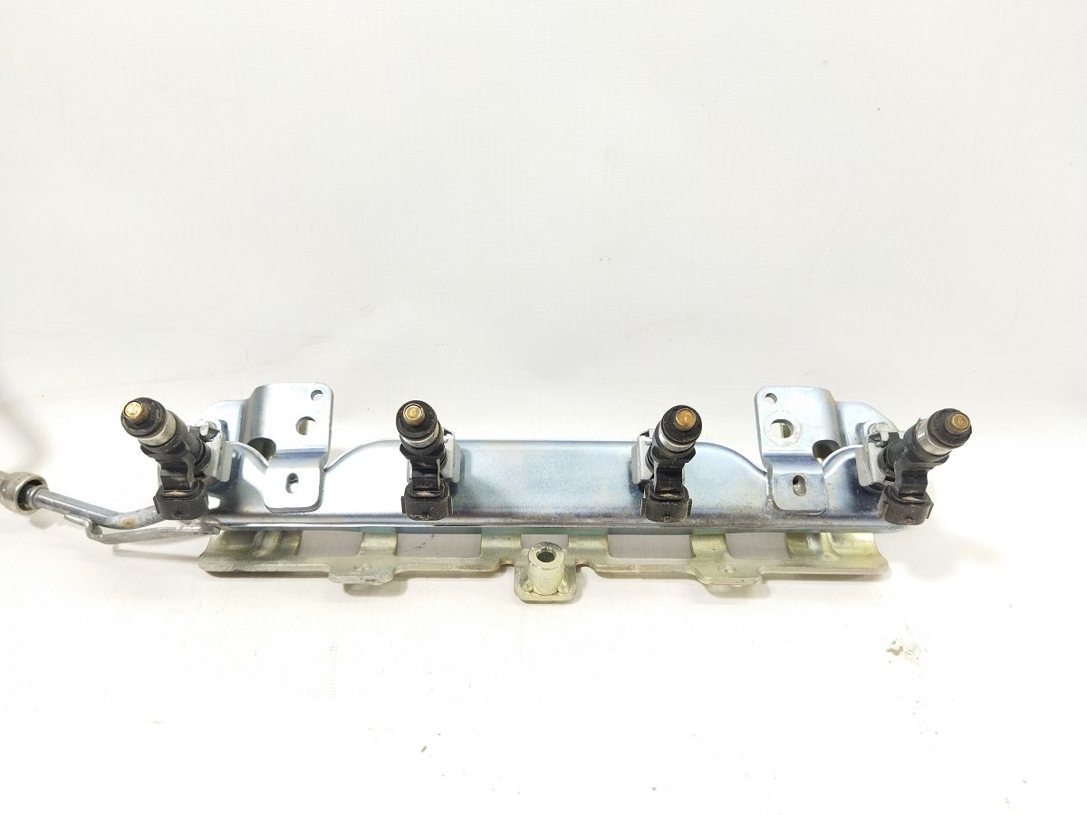 Sentra Топливная рейка с форсунками Nissan Sentra 2013-2019 175203RC2A Nissan Sentra 3
