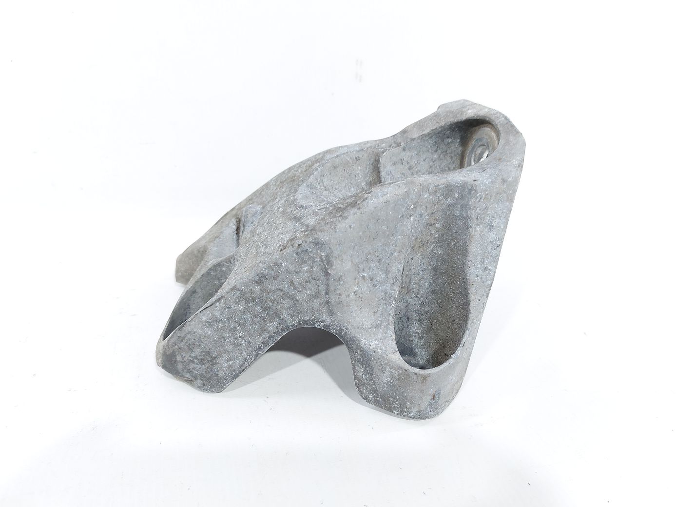 Ats Кронштейн подушки лівий Cadillac ATS 2013-2015 20841853 Cadillac ATS 2