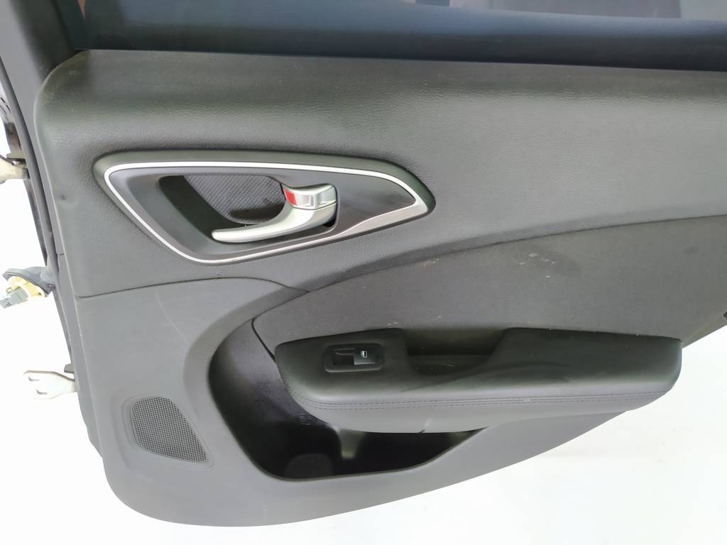 200 Двері задні права Chrysler 200 2015-2017 68248178AC Chrysler 200 8