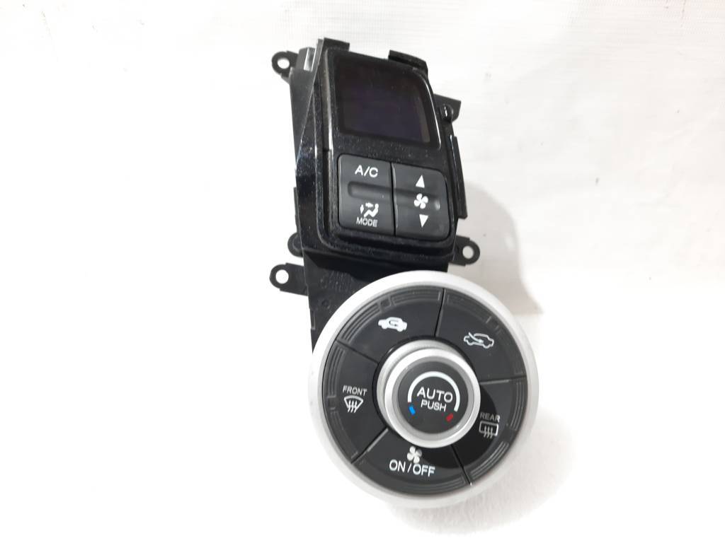 Insight. Кнопки керування клімат-контролем Honda Insight 2012-2014 79600TM8A61ZA Honda Insight