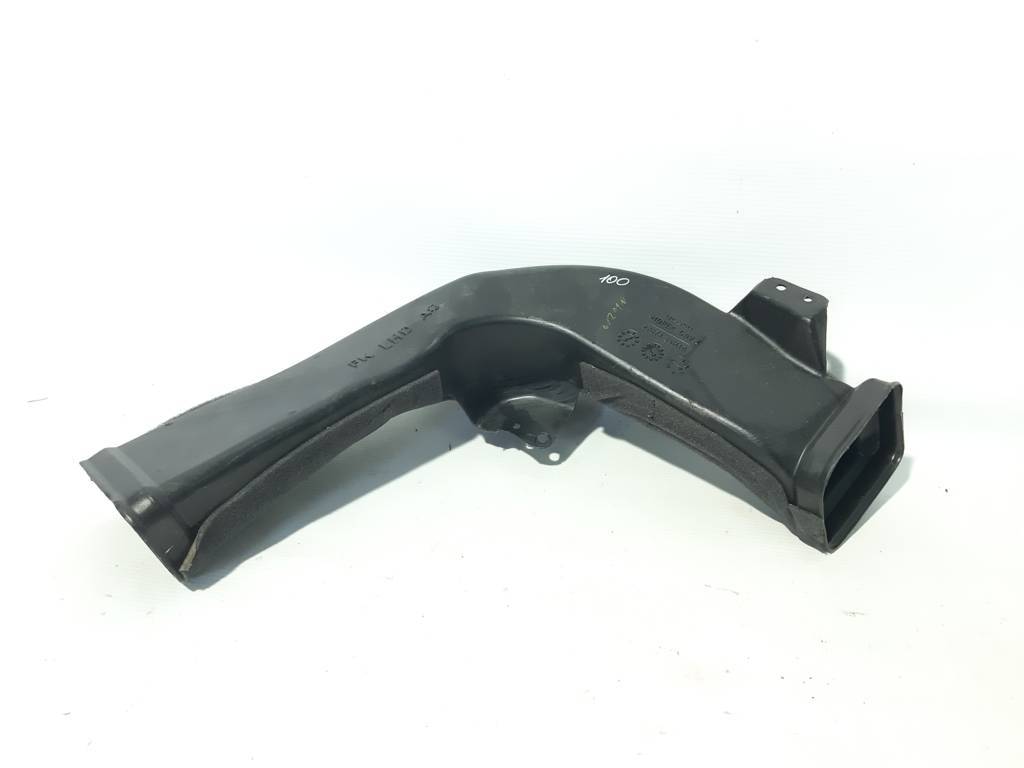 Sentra. Патрубок печки выпускной правый Nissan Sentra 2013-2019 278713SH1A Nissan Sentra