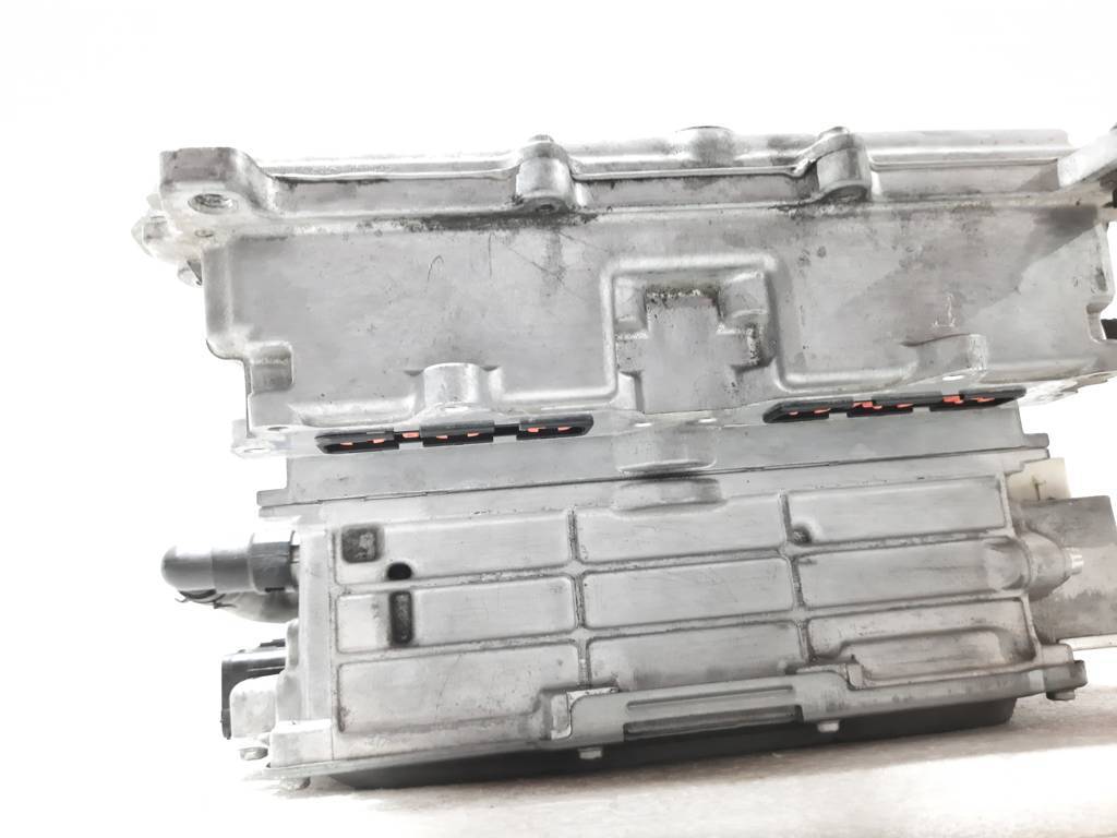 Fusion hybrid Инвертор электродвигателя с бачком Ford Fusion Hybrid 2013-2019 GG9Z7B012ABNP Ford Fusion Hybrid 3