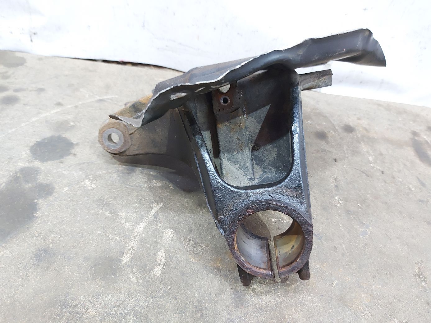 Cooper countryman Поворотный кулак левый Mini Cooper Countryman 2011-2016 31219804423 Mini Cooper Countryman 4