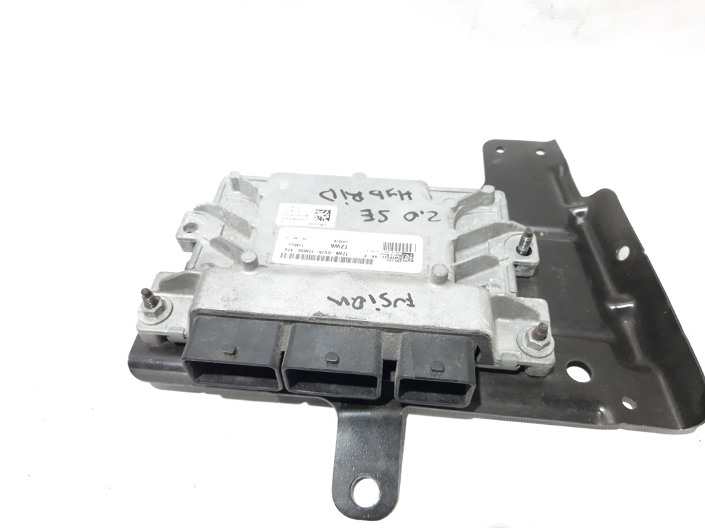 Fusion hybrid Блок керування двигуном Ford Fusion Hybrid 2013-2016 DS71-12B684-AB Ford Fusion Hybrid 12