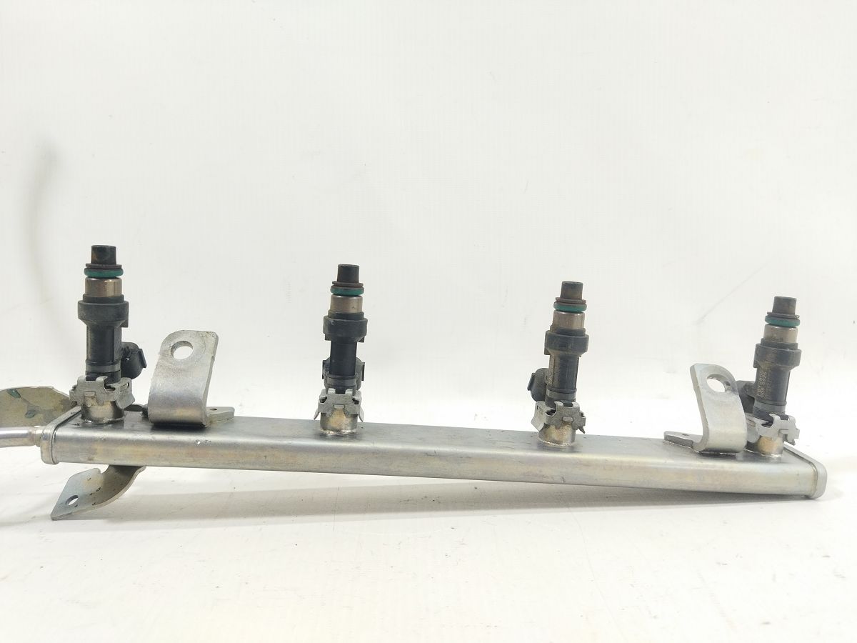 Rogue Топливная рейка с форсунками Nissan Rogue 2014-2020 175204BA0A Nissan Rogue 2