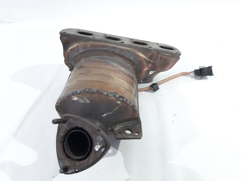 Volt Випускний колектор Chevrolet Volt 2013-2015 55582598 Chevrolet Volt 3