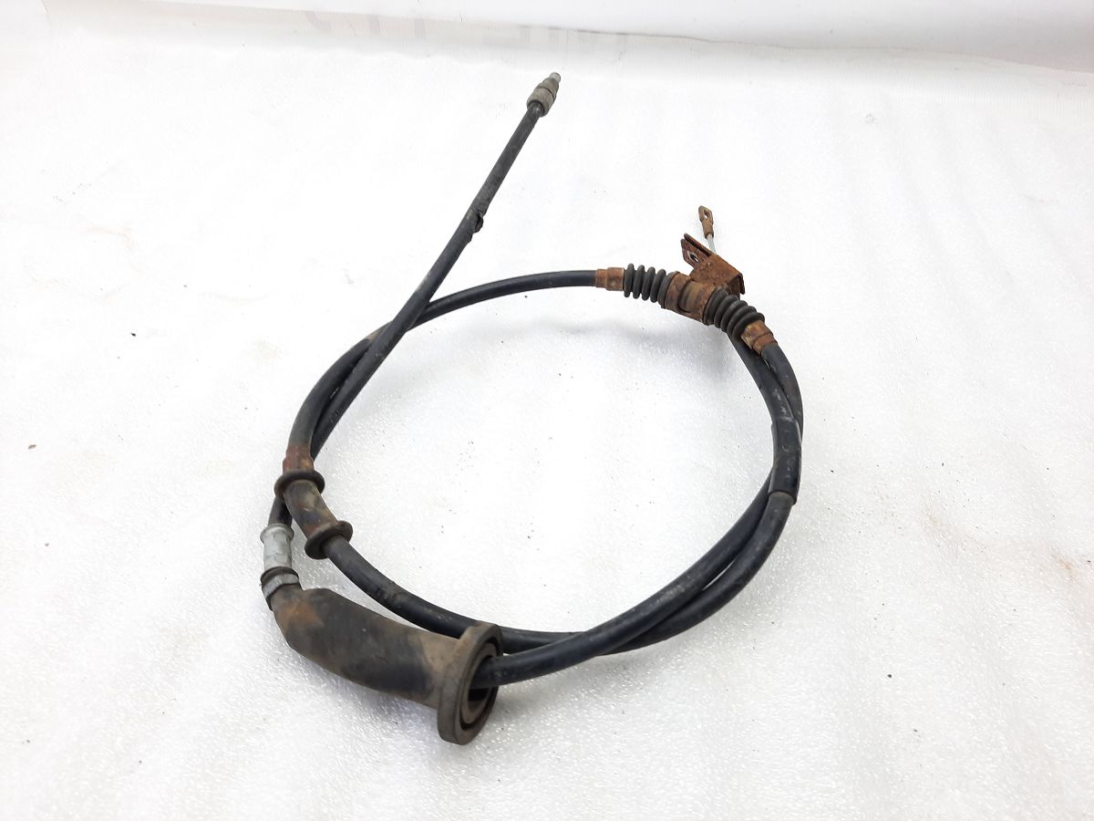 Dart. Трос стояночного тормоза левый Dodge Dart 2013-2019 68232031AA Dodge Dart