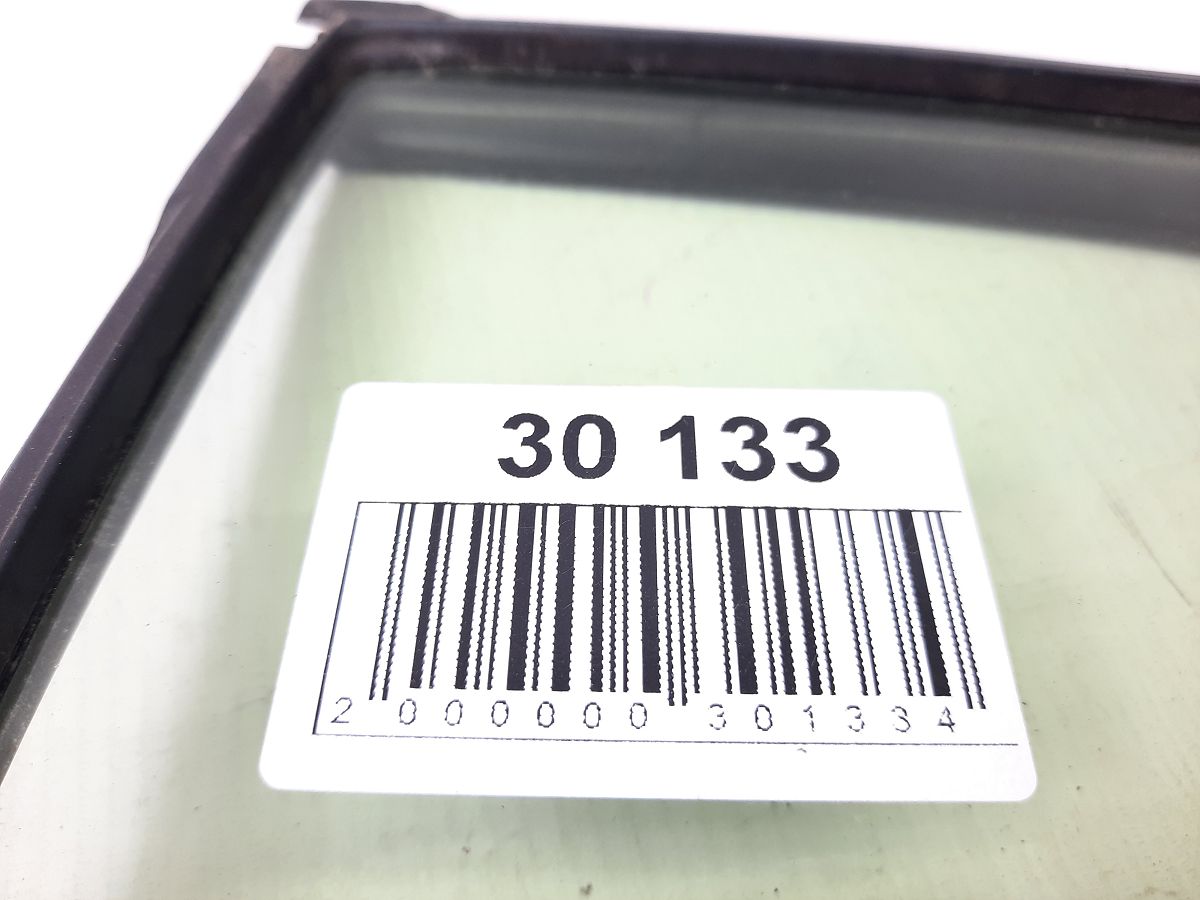 Insight Форточка двери задней левой Honda Insight 2012-2013 73455TM8A10 Honda Insight 4