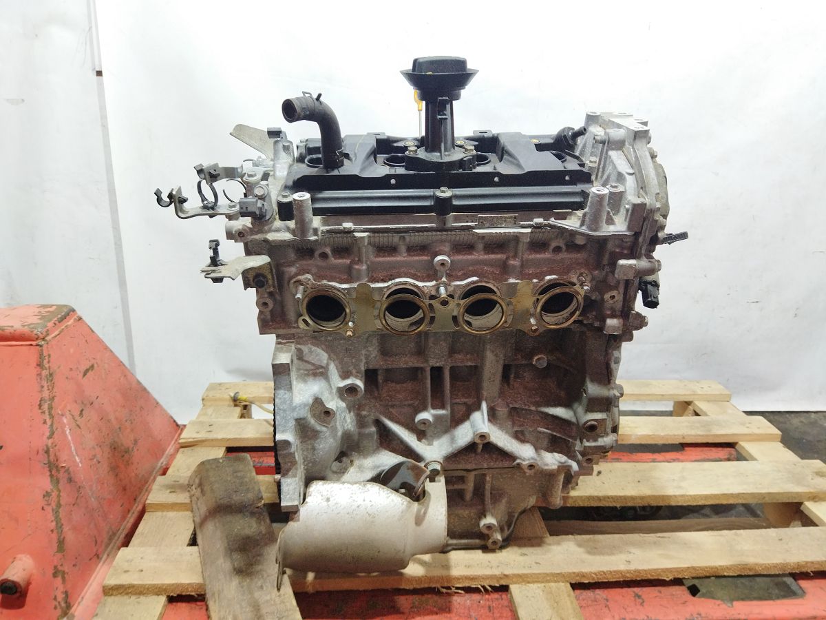 Sentra. Двигун (без навісного обладнання) 1.8L пробіг 57 т. миль Nissan Sentra 2013-2018 101023RC2B Nissan Sentra