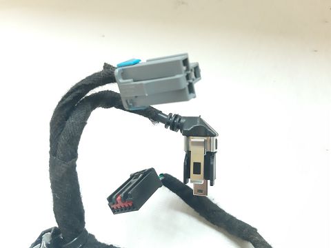 Malibu Проводка с разъемом USB Chevrolet Malibu 2013 22522344 Chevrolet Malibu 3